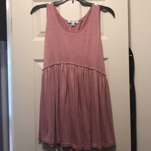 Lace up back sleeveless top.